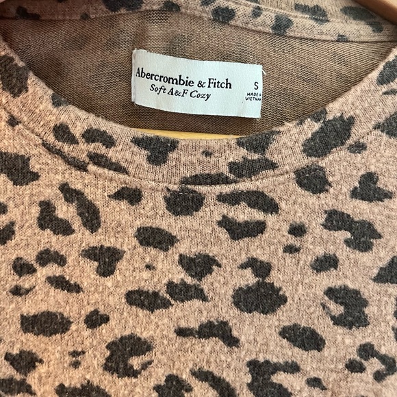 A&F One Piece - Picture 3 of 3